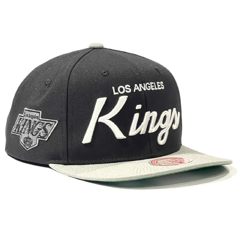 baseball hat everyone strong -  Los Angeles Kings Vintage Script Mitchell.& Ness Snapback Hat