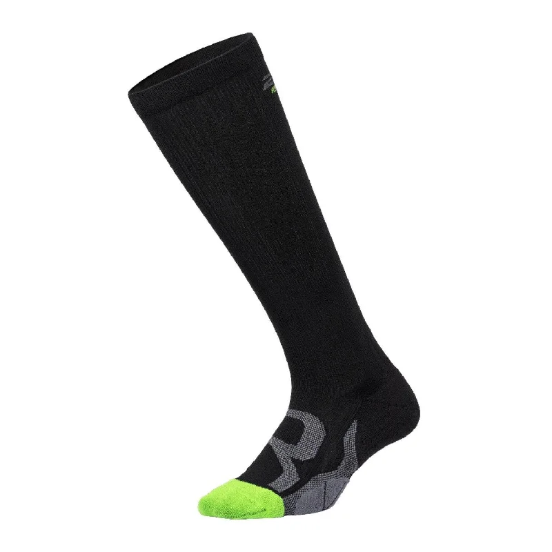 sock selection -  2XU Compression Socks for Recovery (Unisex)