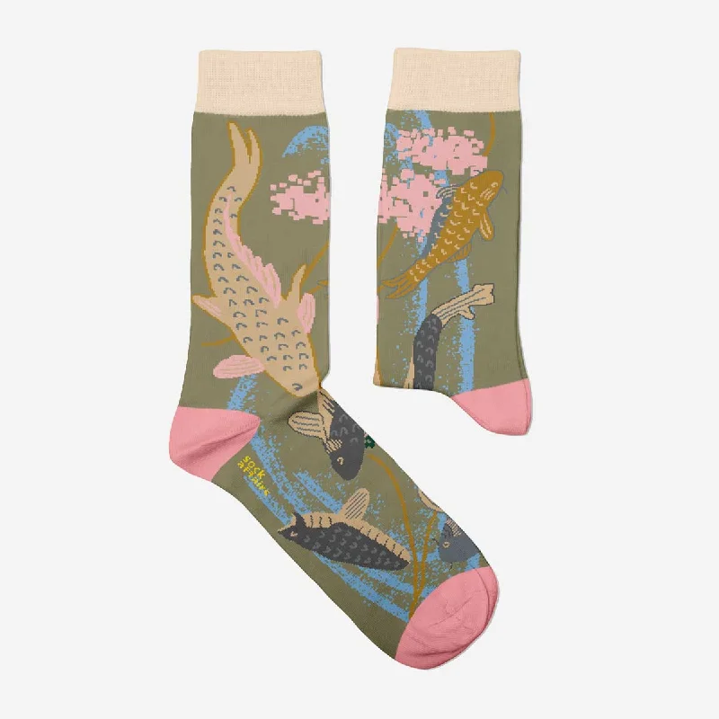 sock must-have -  Carps Swimming Socks for Her