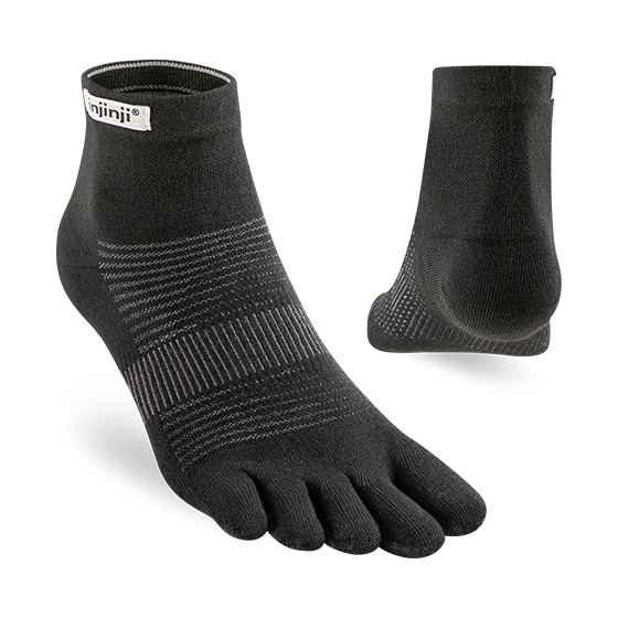 sock personality -  Injinji RUN Lightweight Mini Crew - Black