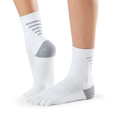 sock recovery -  Medium Weight Crew Toe Socks - Salt