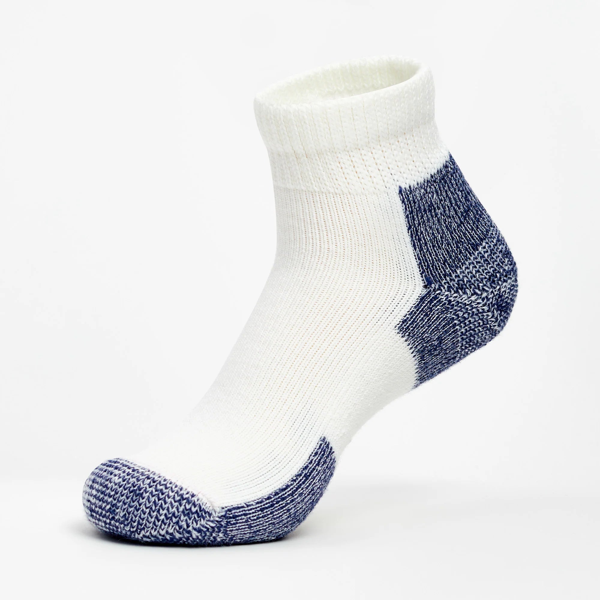 sock must-have -  Thorlo Thick Running Socks (JMX)