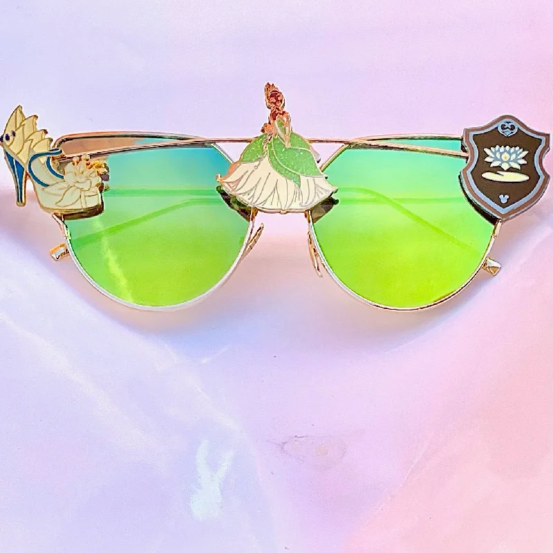 sunglasses for snowy flows -  Disney Rave