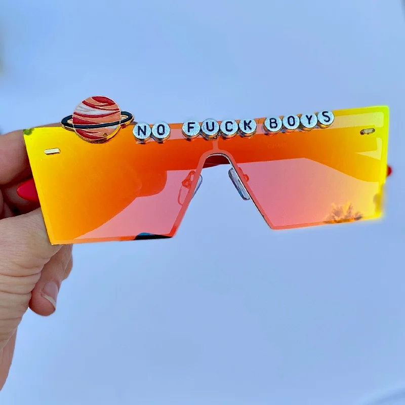 sunglasses for snowy tempos -  No Fuckboys