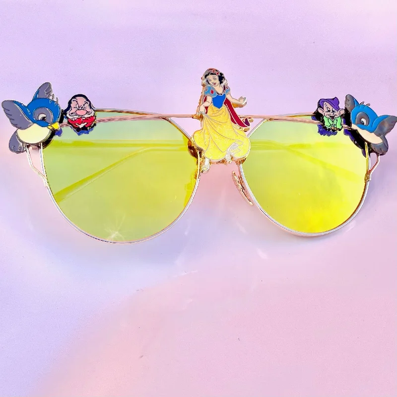 sunglasses for snowy divides -  Snow White Sunglasses