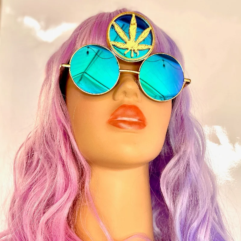 sunglasses with frosty allies -  Weed Leaf Art